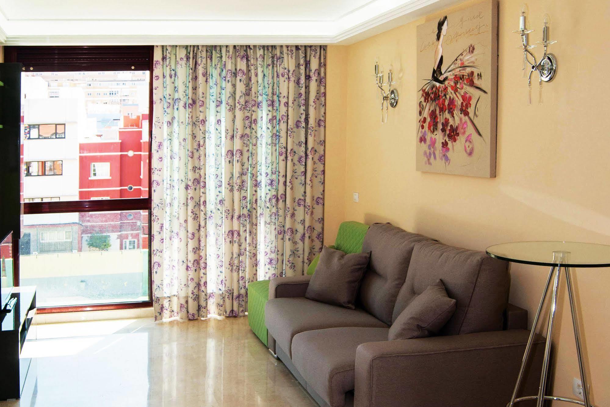 La Volpe Rossa B&B Las Palmas de Gran Canaria Exteriör bild